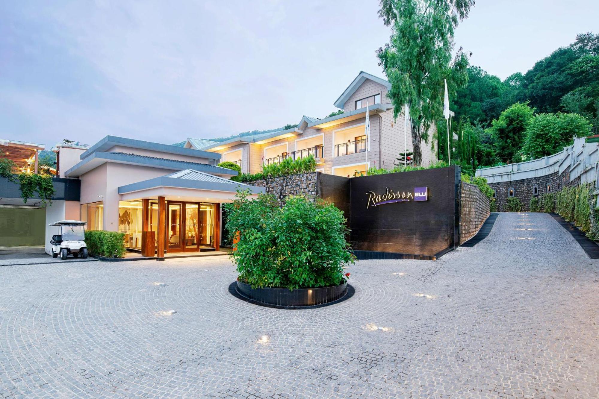 Radisson Blu Resort Dharamshala Exterior photo