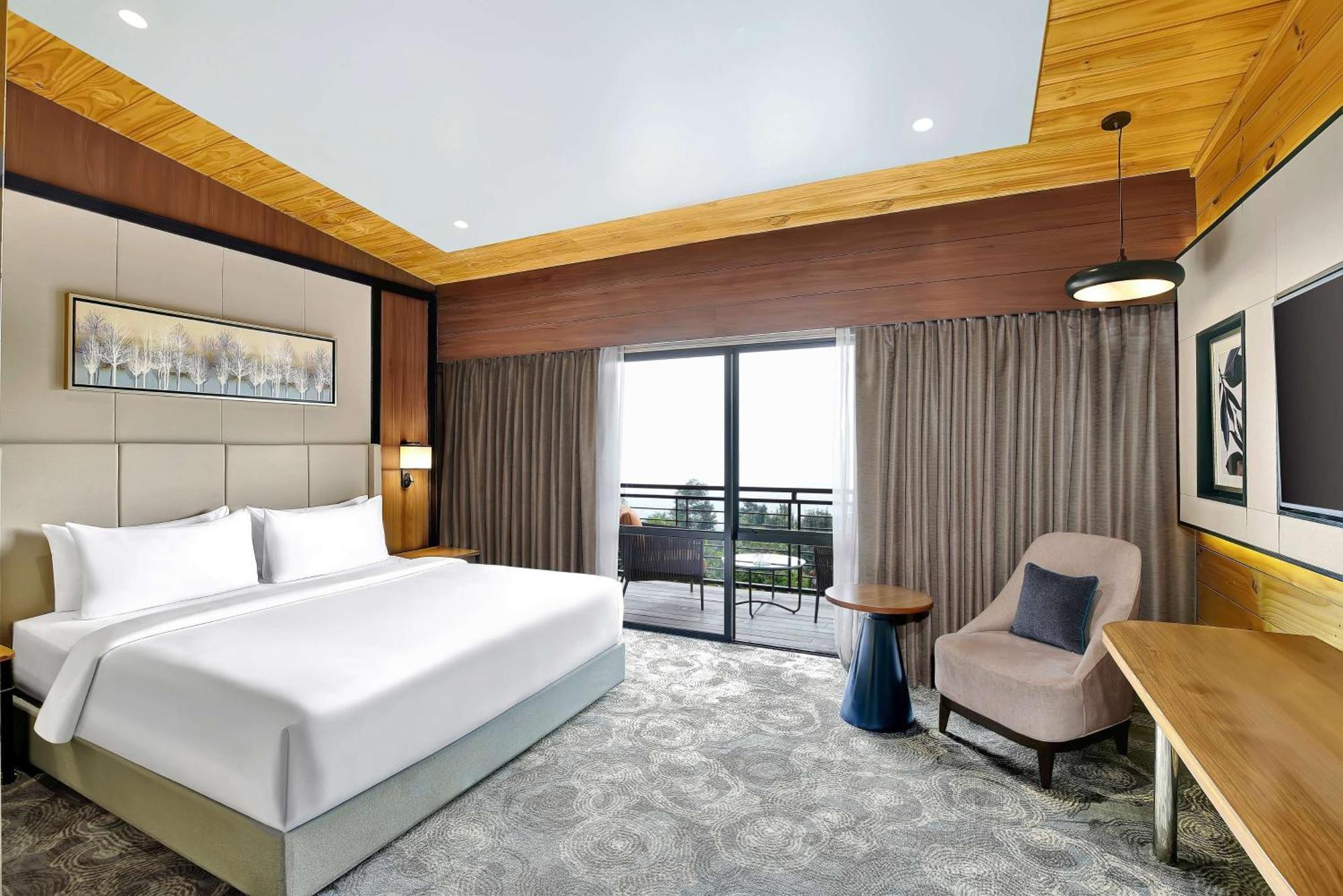 Radisson Blu Resort Dharamshala Exterior photo